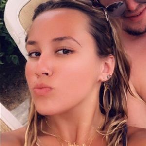 Meet your Posher, Maximillian